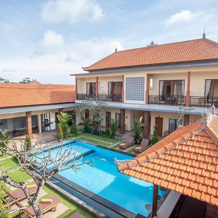 Tom'S Inn Pecatu Uluwatu Εξωτερικό φωτογραφία