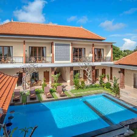 Tom'S Inn Pecatu Uluwatu Εξωτερικό φωτογραφία