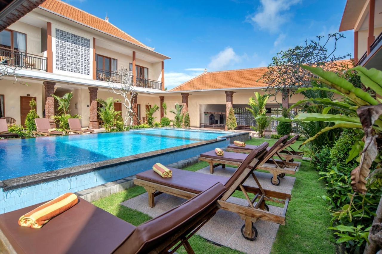 Tom'S Inn Pecatu Uluwatu Εξωτερικό φωτογραφία