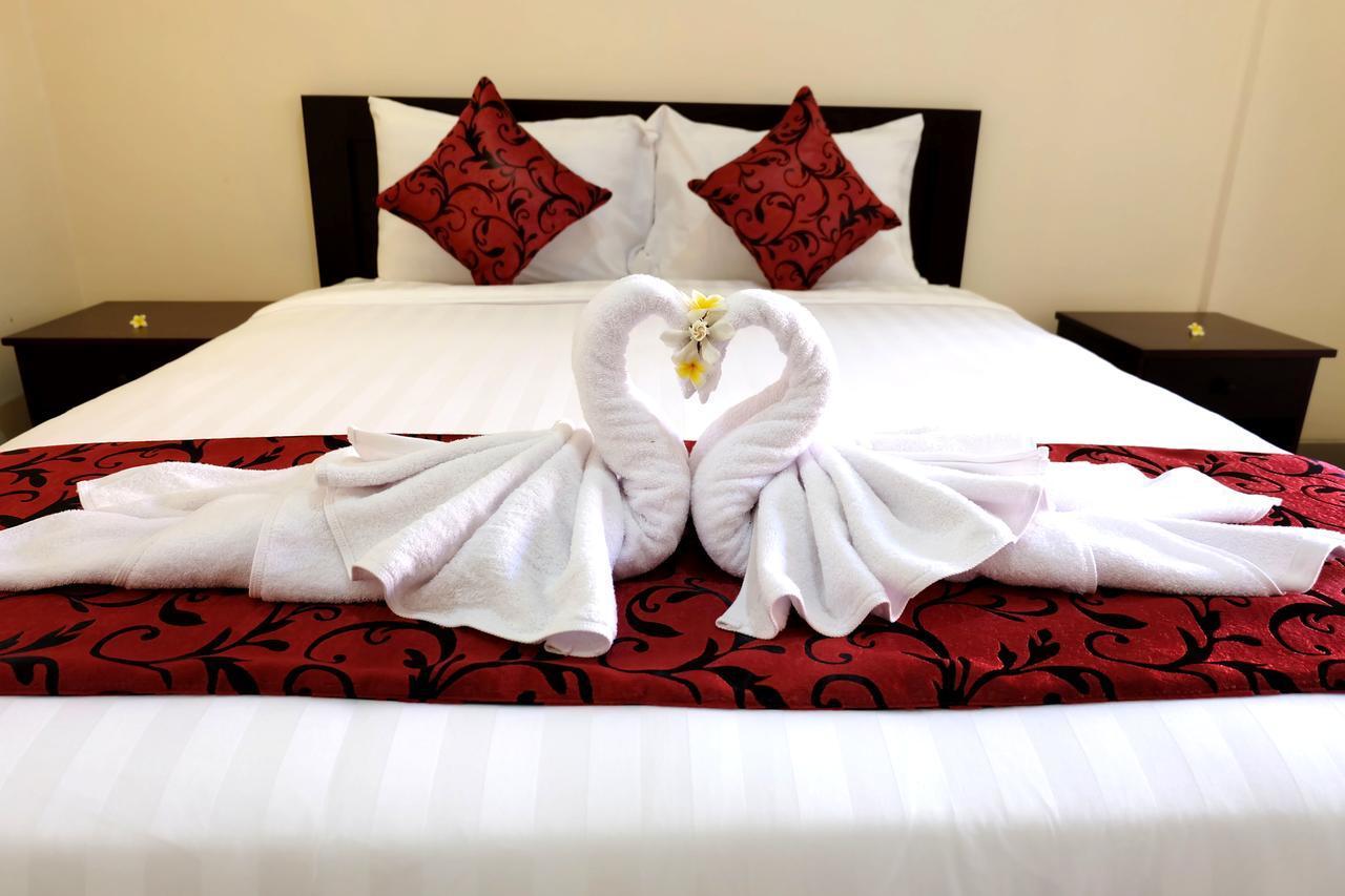 Tom'S Inn Pecatu Uluwatu Εξωτερικό φωτογραφία
