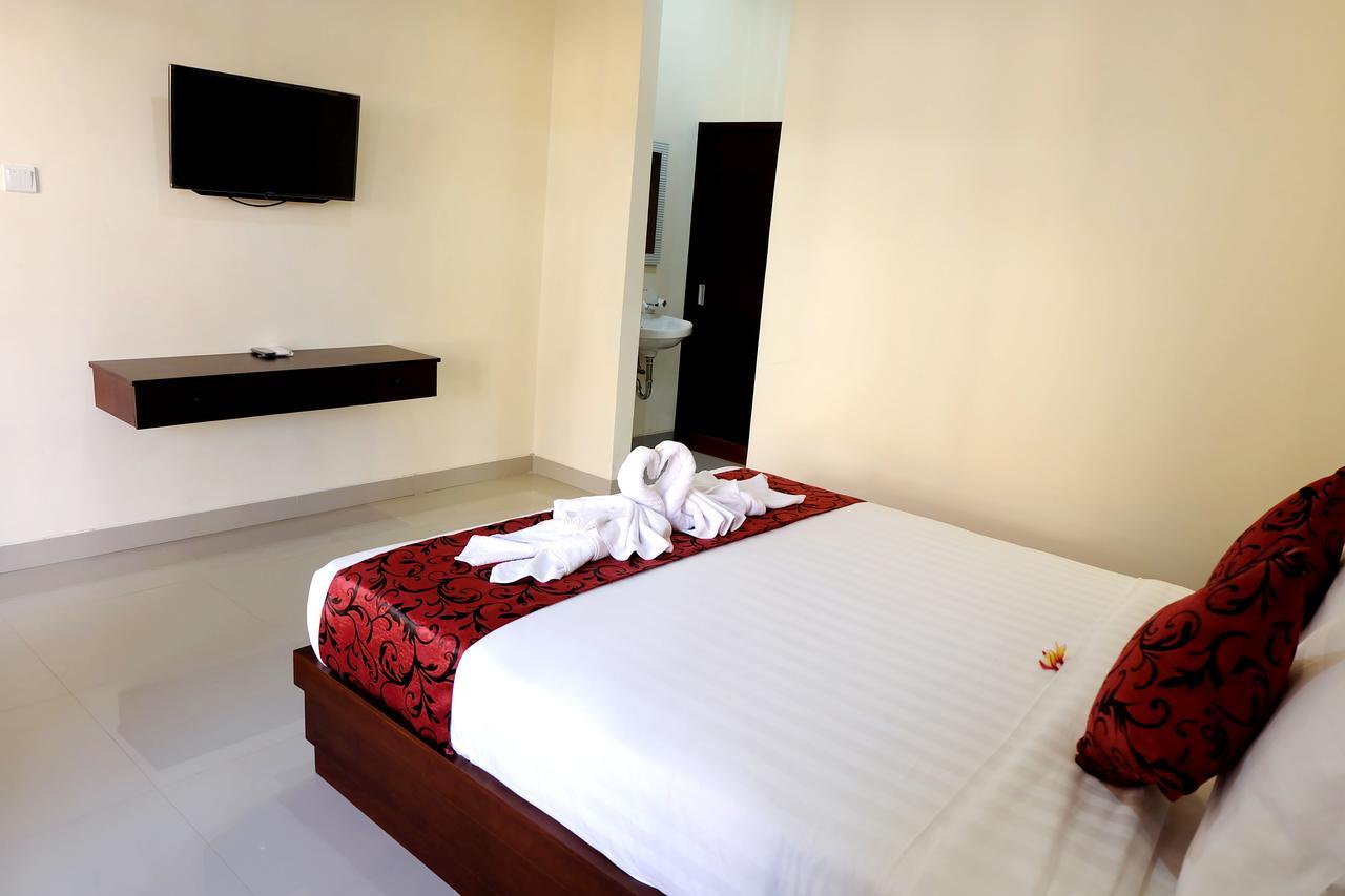 Tom'S Inn Pecatu Uluwatu Εξωτερικό φωτογραφία