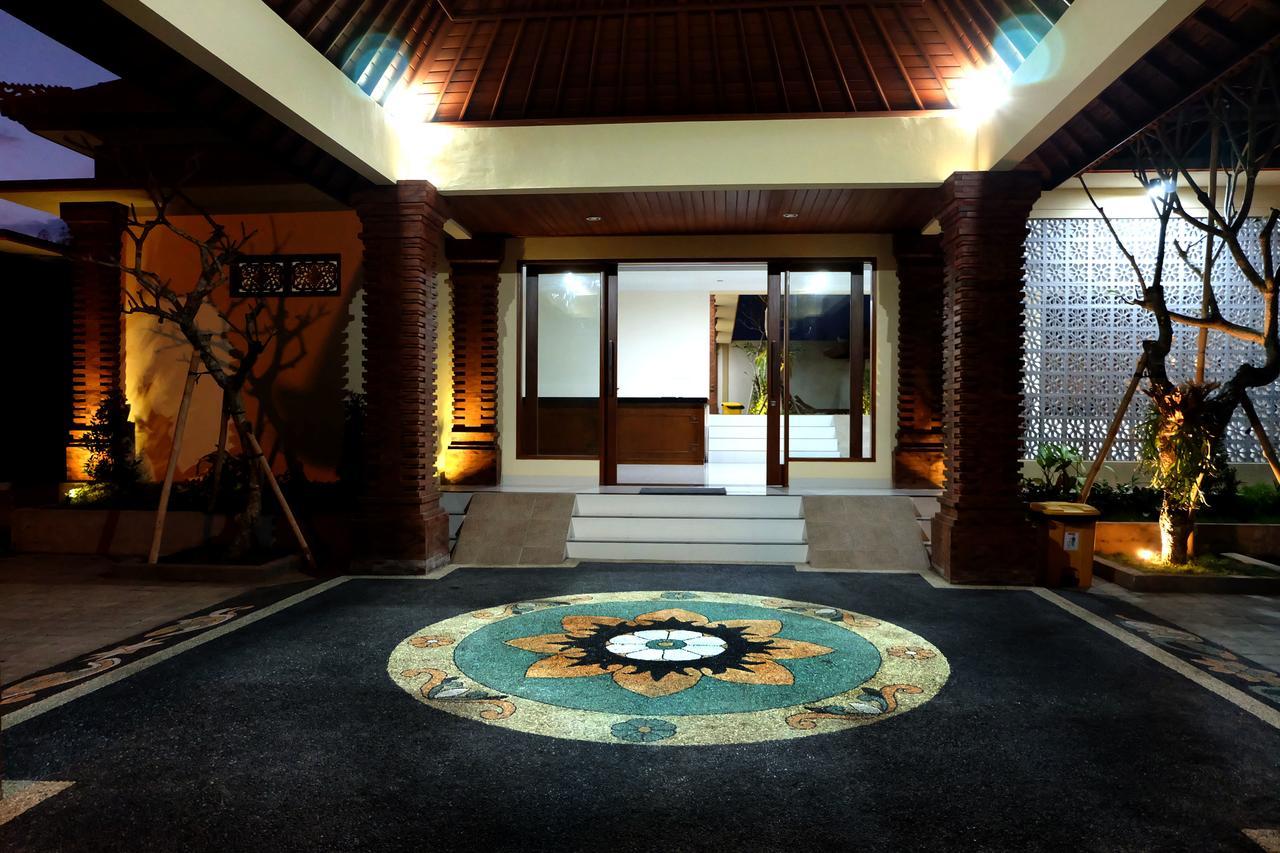 Tom'S Inn Pecatu Uluwatu Εξωτερικό φωτογραφία