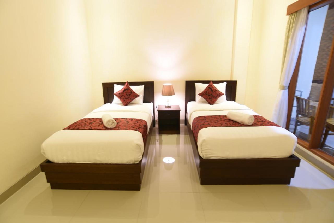 Tom'S Inn Pecatu Uluwatu Εξωτερικό φωτογραφία