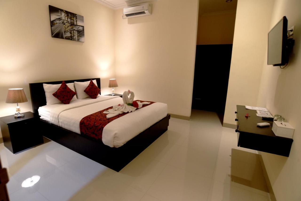Tom'S Inn Pecatu Uluwatu Εξωτερικό φωτογραφία